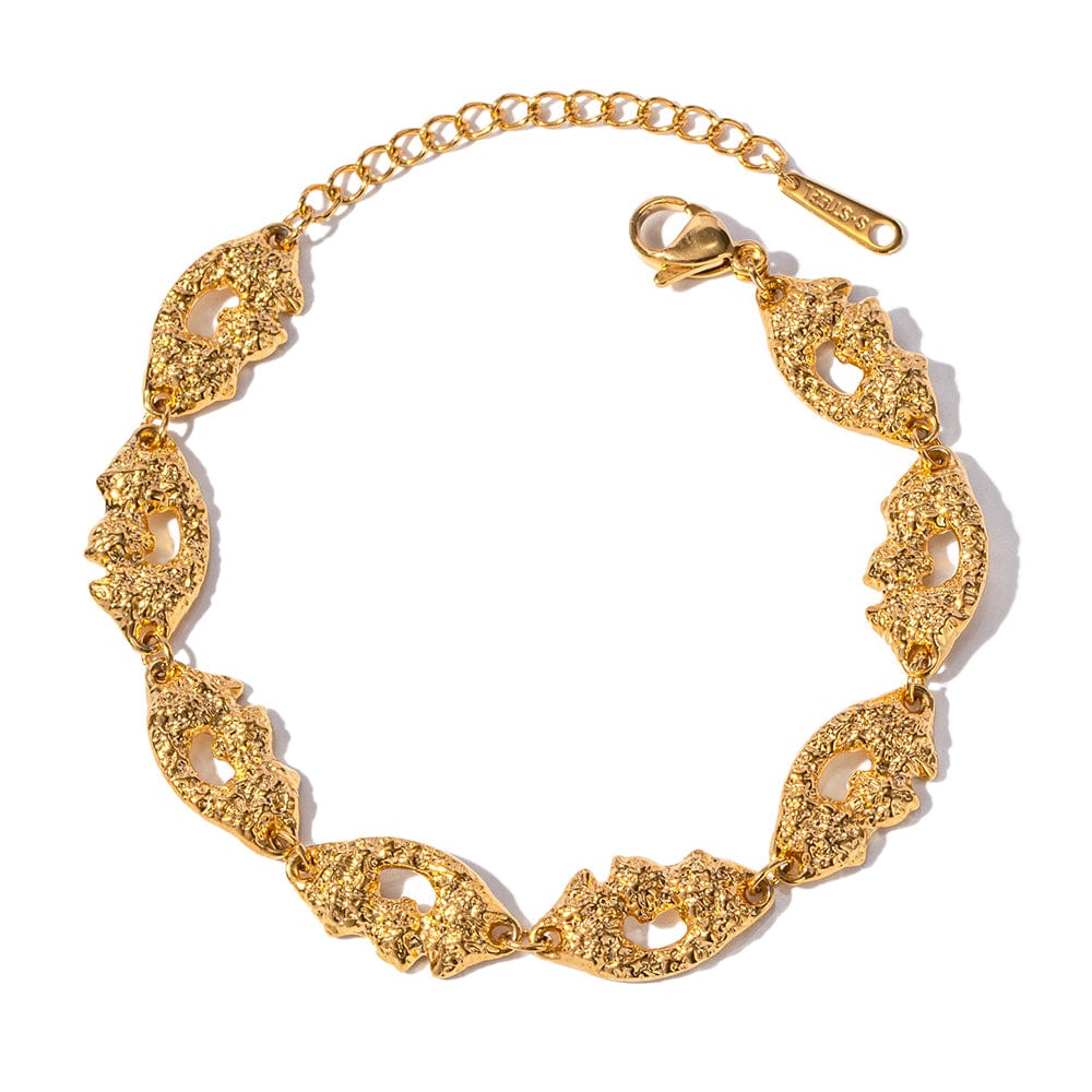 MILA- TEXTURED BRACELET- GOLD. MI AMORE HOUSE OF STYLES.