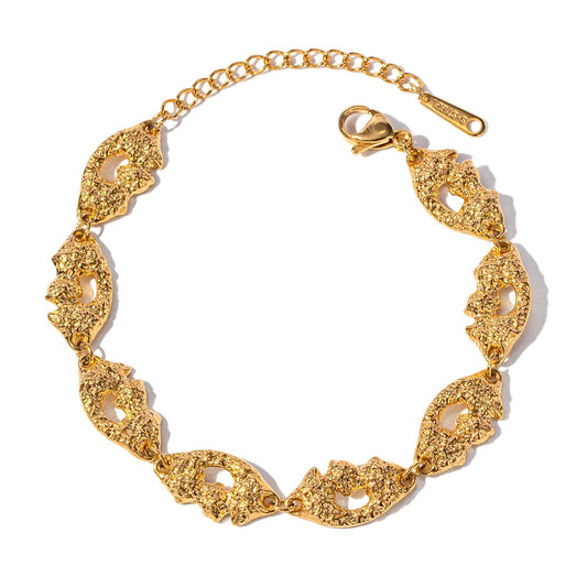 MILA- TEXTURED BRACELET- GOLD. MI AMORE HOUSE OF STYLES.
