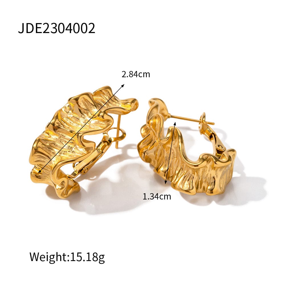 Luxurious Mi Amore gold jewelry, a timeless addition to your collection. Find the finest gold jewelry in Trinidad and Tobago