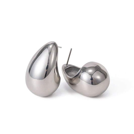 KAI- DROP EARRINGS- SILVER. MI AMORE HOUSE OF STYLES