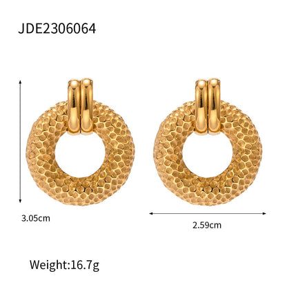 Luxurious Mi Amore gold jewelry, a timeless addition to your collection. Find the finest gold jewelry in Trinidad and Tobago