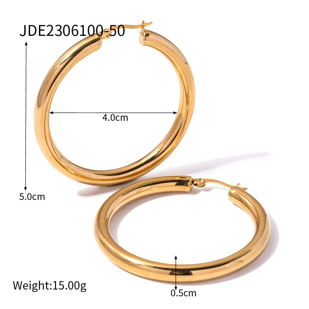 Luxurious Mi Amore gold jewelry, a timeless addition to your collection. Find the finest gold jewelry in Trinidad and Tobago