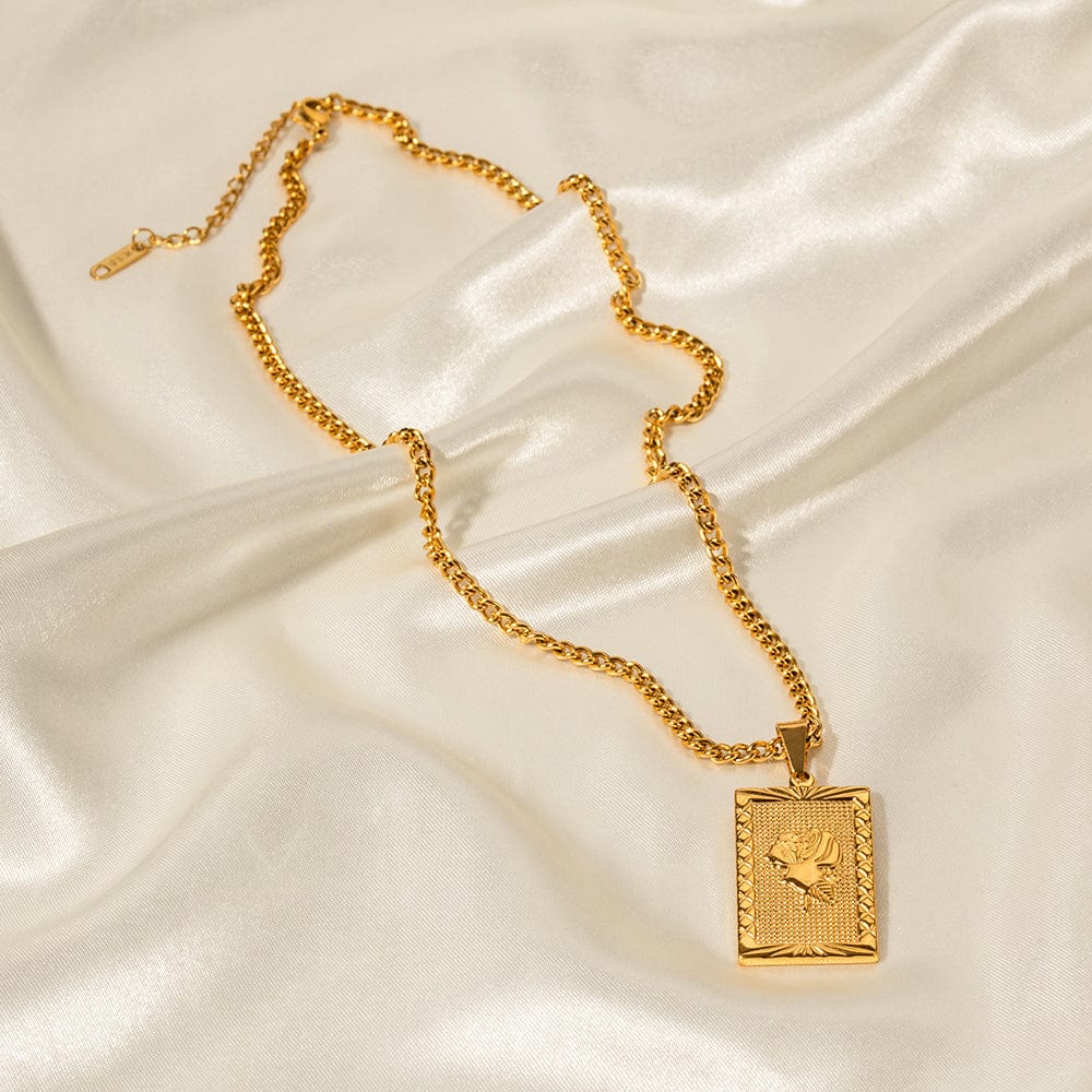 Sophisticated Mi Amore chains, a statement piece to enhance your style. Explore the best chains in Trinidad and Tobago jewelry